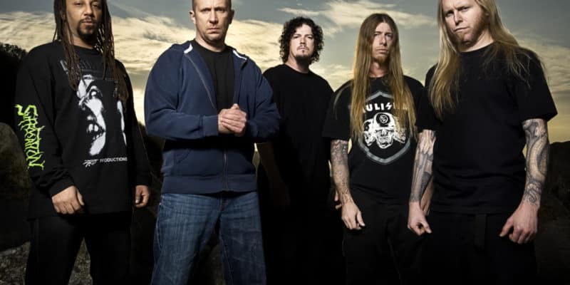 Suffocation band